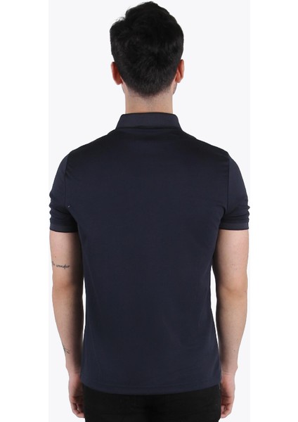 3535 Cepli Ayaklı Yaka T-Shirt fırsatları