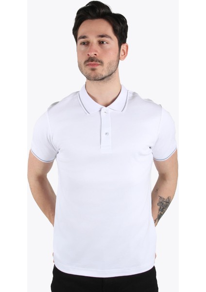 3742 Yakalı T-Shirt