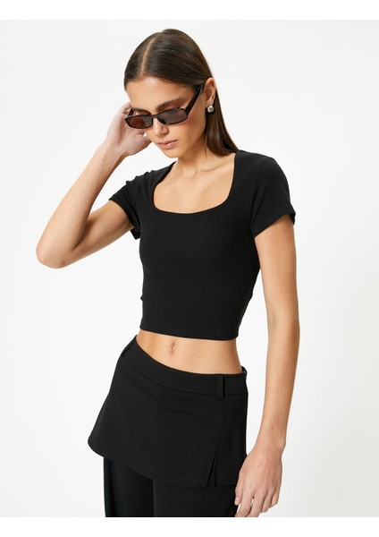 Sırt Dekolteli Tişört Crop Kısa Kollu Fitilli Slim Fit