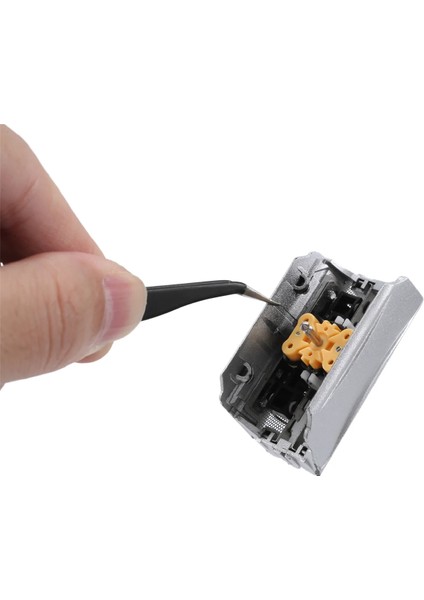 51S - Braun Serisi Tıraş Makinesi Için Yedek Tıraş Başlığı, Gümüş (Yurt Dışından)