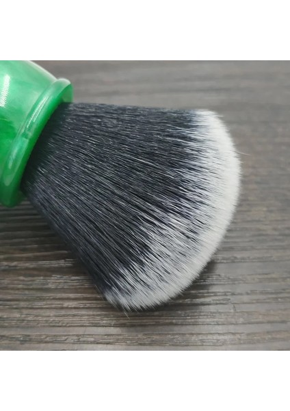 Dscosmetic Smokin Sentetik Saç Tıraş Fırçası Reçine Saplı (Yurt Dışından) modelleri