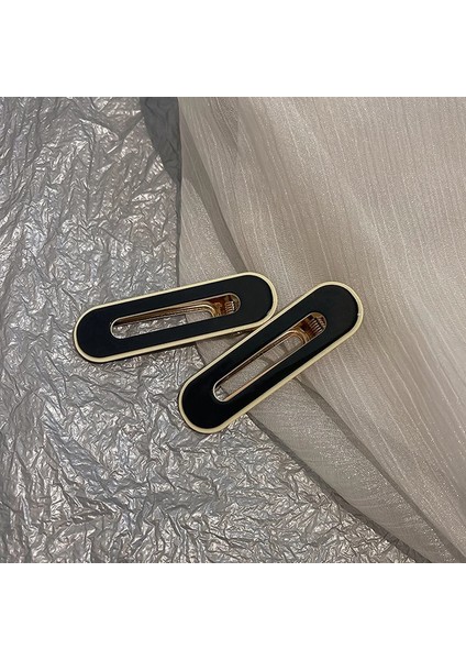 Japon ve Kore Mizaç Siyah ve Beyaz Dama Tahtası Izgara Retro Akrilik Saç Tokası Ördek Gagası Yan Klip Kızlar Headdress (Yurt Dışından) fırsatları