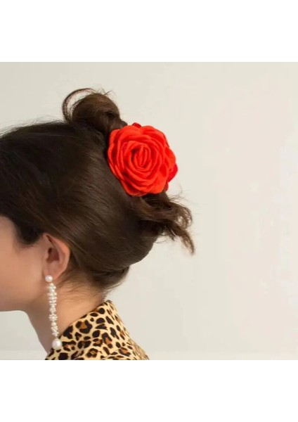 Y2K Düz Renk Çiçek Kadın Saç Tokası Moda Lüks 2023 Ziyafet Kulübü Parti Köpekbalığı Klip Kadınlar Için Yeni Şapkalar Aksesuarları (Yurt Dışından) modelleri