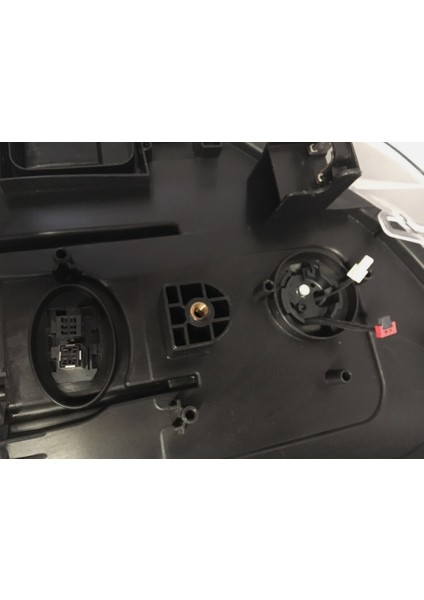 Komple Far Sağ Bi Xenon E70LC Bmw 63117240788 modelleri