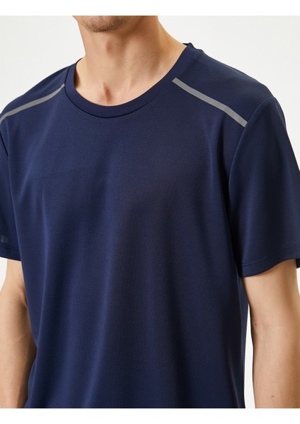 Spor T-Shirt Şerit Baskılı Bisiklet Yaka Kısa Kollu