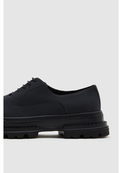 Siyah Kalın Tırtıklı Tabanlı Nubuk Ayakkabı 1EF093122717M modelleri