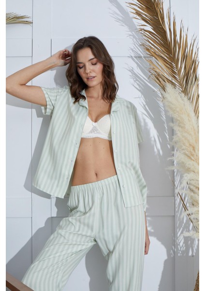 Kadın Kısa Kol Önden Düğmeli Su Yeşili Pijama Takım C6T2N951