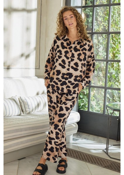 Kadın Uzun Kol Önden Düğmeli Leopar Pijama Takım C7T0N112