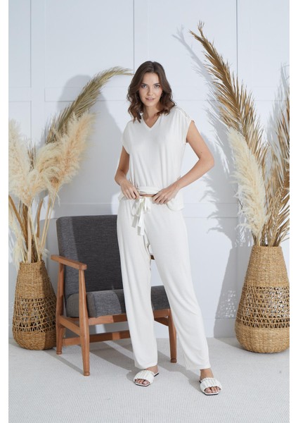 Kadın Kısa Kol Ekru Pijama Takım C2T3N951 fırsatları