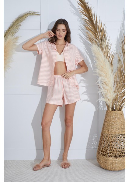 Kadın Önden Düğmeli Kısa Kol Somon Şortlu Pijama Takım C9T1N951 modelleri