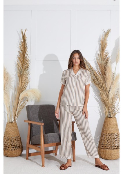 Kadın Kısa Kol Gömlek Yaka Önden Düğmeli Bej Pijama Takım C9T2N551 fiyatları