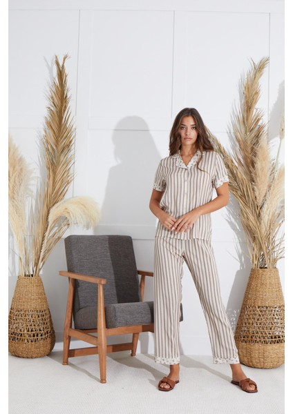 Kadın Kısa Kol Gömlek Yaka Önden Düğmeli Bej Pijama Takım C9T2N551 modelleri