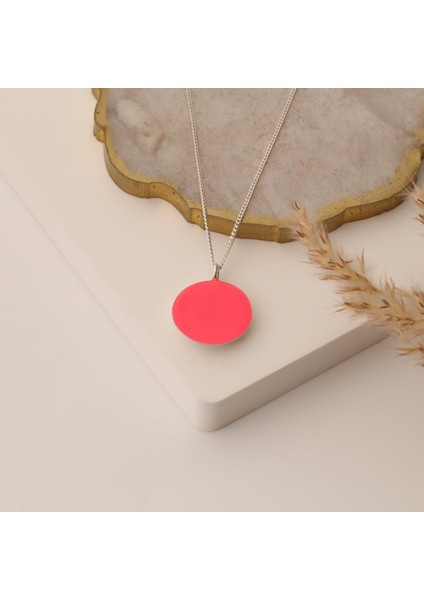 925 Ayar Gümüş Pembe Mineli Yuvarlak Model Kolye fiyatları