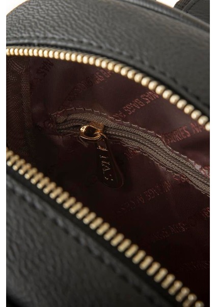 Kadın Sırt Çantası Siyah Mercan modelleri