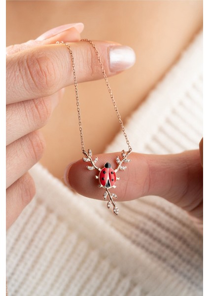 925 Ayar Gümüş Daldaki Kırmızı Mineli Uğur Böceği Kolye fiyatları