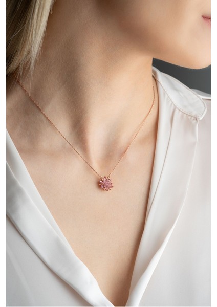 925 Ayar Gümüş Pembe Taşlı Lotus Çiçeği Kolye fırsatları