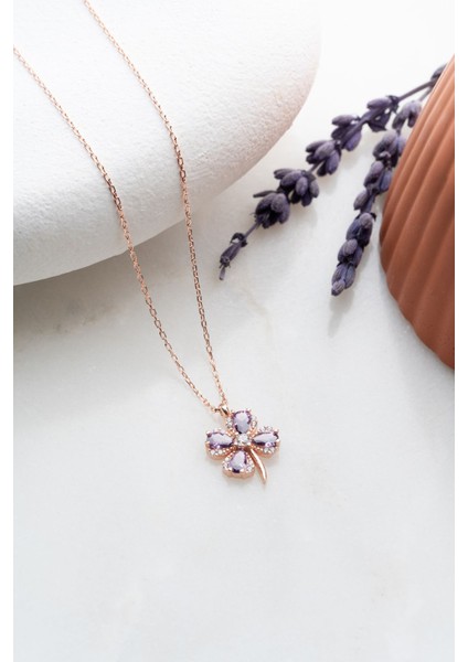 925 Ayar Gümüş Mor Zirkon Taşlı Dört Yapraklı Şans Kolyesi Kadınlar İçin fiyatları