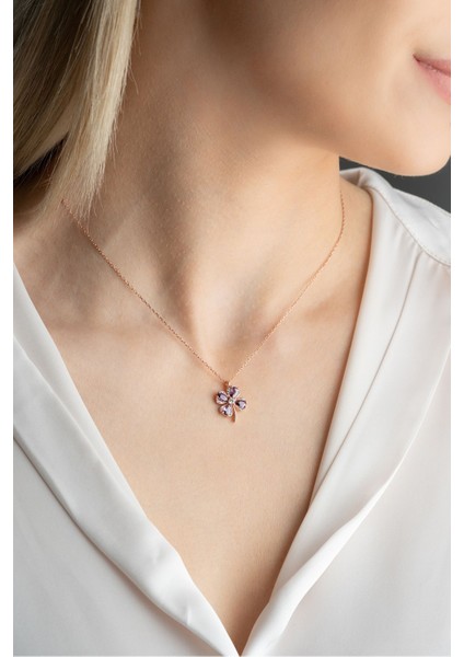 925 Ayar Gümüş Mor Zirkon Taşlı Dört Yapraklı Şans Kolyesi Kadınlar İçin fırsatları
