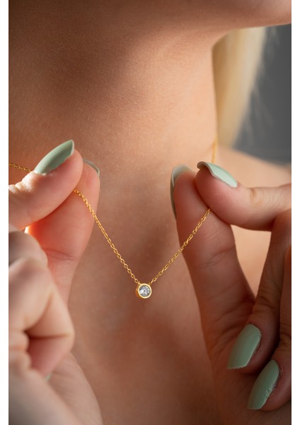 925 Ayar Gümüş Gold Kaplama Minimal 5 mm Tektaş Kolye