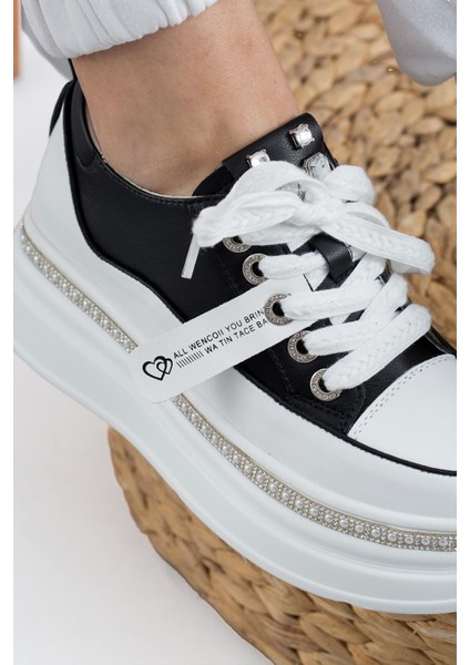 Krıste Bell Taş Detaylı Iyhal Kadın Spor Ayakkabı K25-0004 Siyah modelleri