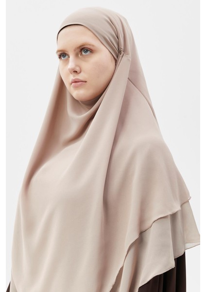 Hazır Pratik Şifon Üç Katlı Peçeli Üçgen Hac Umre Şalı Sufle Hijab Nikap - Kum Beji fiyatları