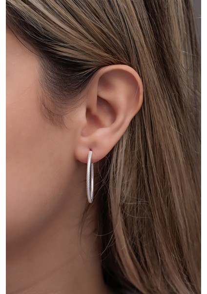 925 Ayar Gümüş Dalgalı Çizgili Tasarım 25 mm Halka Küpe fiyatları