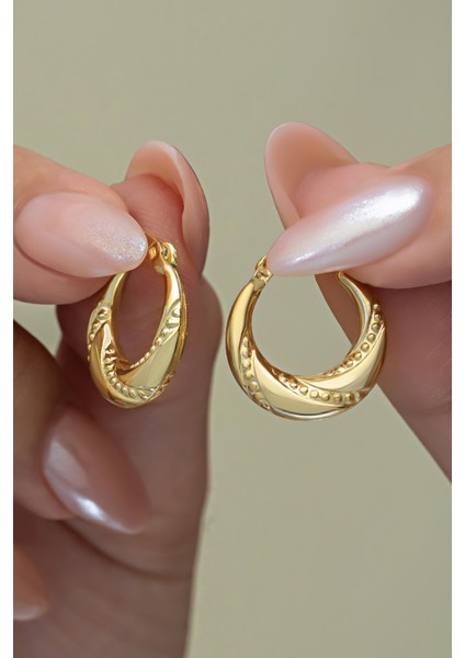 925 Ayar Gümüş Gold Kaplama Taşsız Noktalı Şarnel Küpe