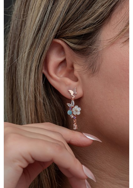 925 Ayar Gümüş Kelebekli Mavi Taşlı Manolya Çiçeği Küpe fırsatları