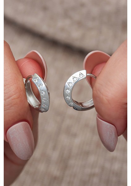 925 Ayar Gümüş Rodyum Kaplama Zirkon Taşlı Halka Küpe