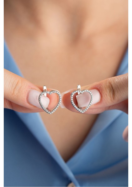 925 Ayar Gümüş Rodyum Kaplama Zirkon Taşlı Içi Boş Kalp Küpe