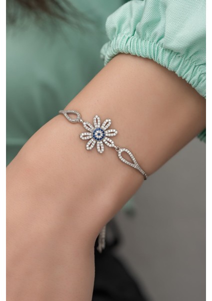 925 Ayar Gümüş Asansörlü Kelepçe Nazar Çiçek Bileklik