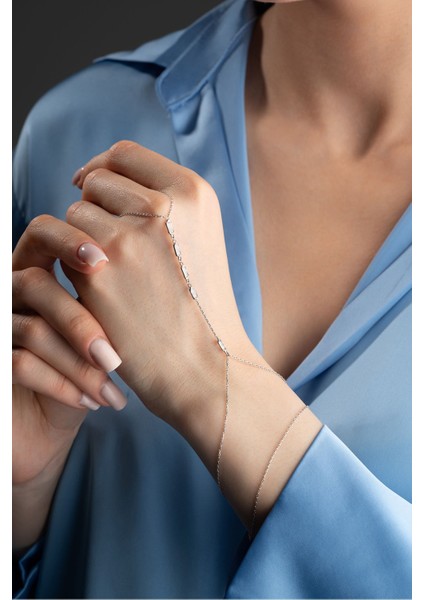 925 Ayar Gümüş Rodyum Kaplama Sıralı Baget Taşlı Şahmeran Bileklik fiyatları