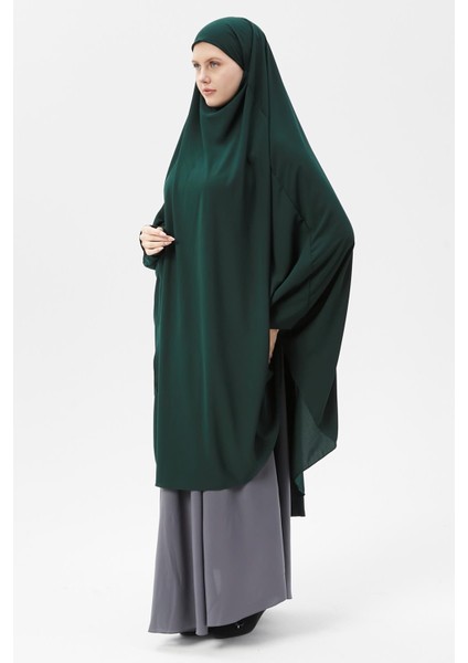 Kadın Tesettür Medine Ipeği Çarşaf Üstü Peçeli Sufle Hijab-Zümrüt Yeşili