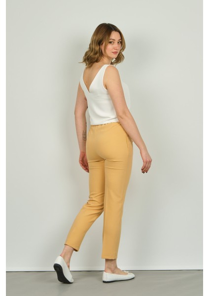Kadın Bilek Boy Önden Çizgi Dikişli Dar Kalıp Pantolon 6000 Sarı fırsatları