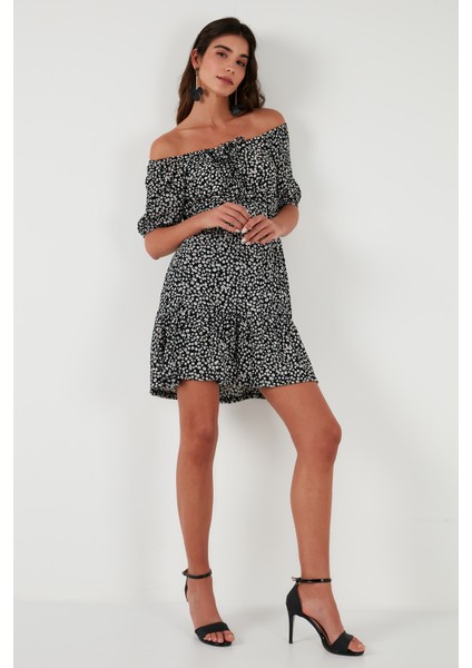 Desenli Slim Fit Carmen Yaka Mini Elbise Kadın Elbise 5865620 modelleri