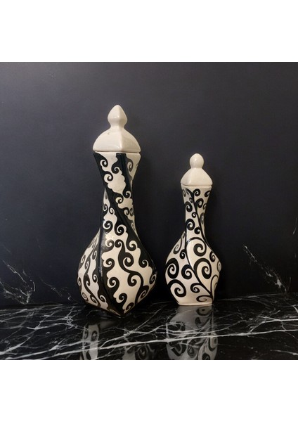 Handmade Çini Seramik 2'li Set Takım Siyah Beyaz Burgu Vazolar