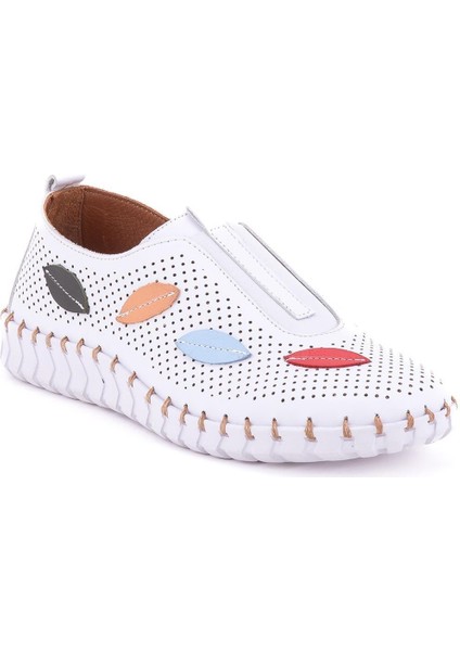 2010720 Kadın Deri Lastikli Yaprak Desen Casual Ayakkabı