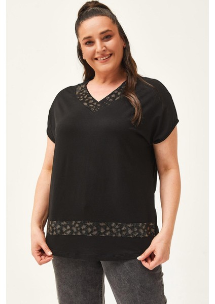 Kadın Büyük Beden Yaka ve Etek Leopar Taş Detay Siyah-Kahve Bluz fiyatları