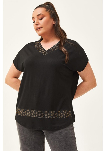 Kadın Büyük Beden Yaka ve Etek Leopar Taş Detay Siyah-Kahve Bluz modelleri