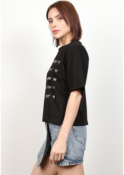 Kadın Baskılı Kısa Salaş T-Shirt