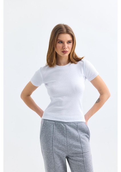 Beyaz Bisiklet Yaka Kısa Kollu Kaşkorse Bluz