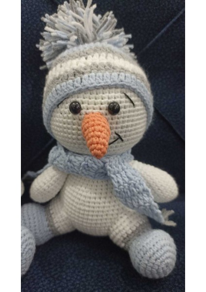 Akg Amigurumi Şapkalı Kardan Adam