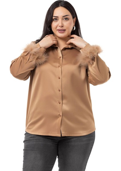 Büyük Beden Kolu Tüy Detaylı Top Düğmeli Saten Vizon Gömlek indirimleri