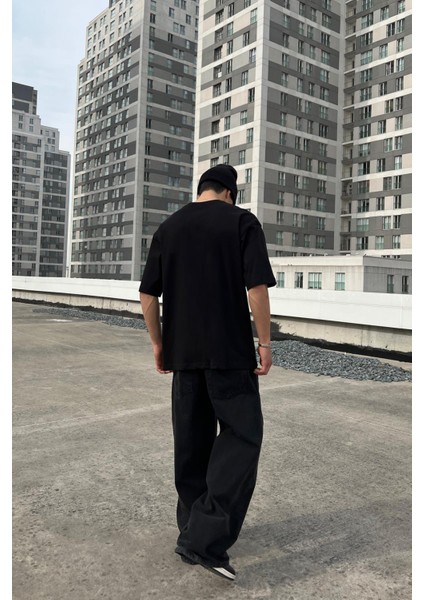 Basic Siyah Oversize Tişört