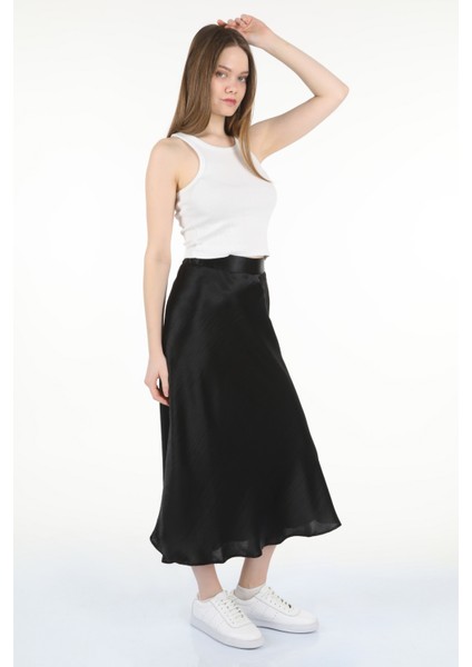 Kadın Siyah Beli Lastikli Midi Saten Etek modelleri