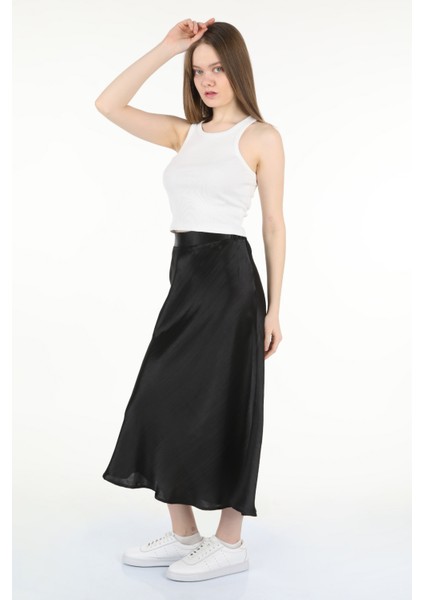 Kadın Siyah Beli Lastikli Midi Saten Etek