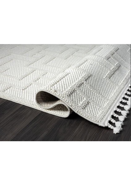 Solo EF002A Beyaz Iskandinav Tarzı Modern Desen Halı