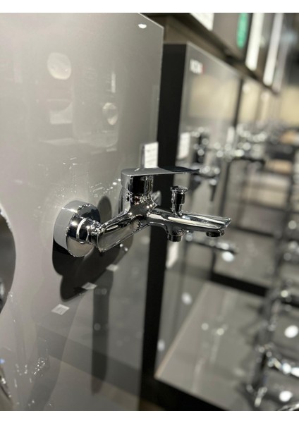 Tandem Banyo +Lavabo+Mutfak Bataryası ve 53230 Tepe duş seti fırsatları