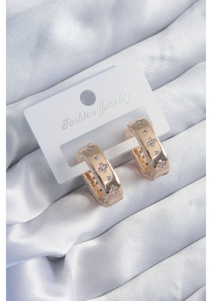 Pirinç Gold Renk Halka Model Zirkon Taş Işleme Detay Kadın Küpe - TJ-BKP8193