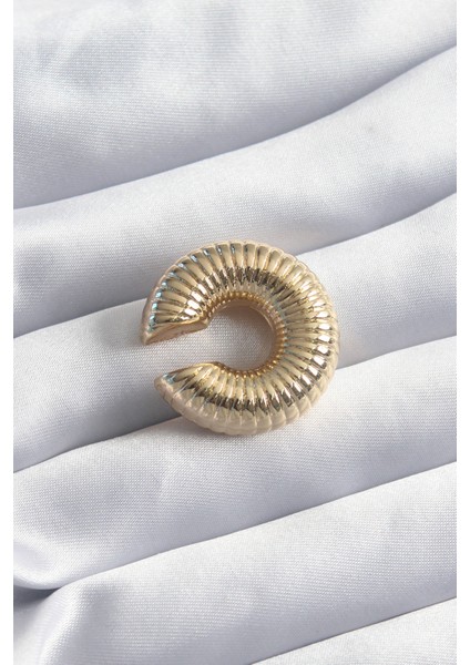 Pirinç Gold Renk Işleme Detay Earcuff Kıkırdak Model Kadın Küpe - TJ-BKP8253
